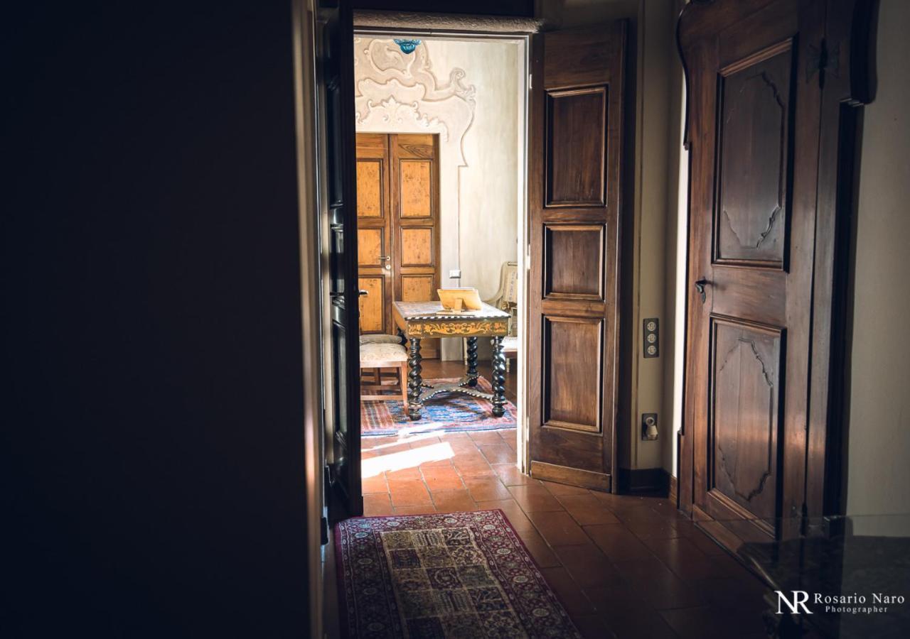 Villa Ghiringhelli Azzate ภายนอก รูปภาพ